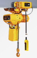 冠航環(huán)鏈電動(dòng)葫蘆用于新能源汽車(chē)組裝作業(yè)